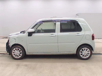Daihatsu Mira Tocot