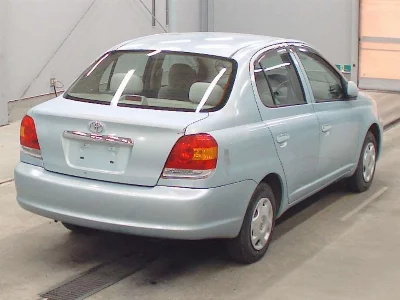 Toyota Platz