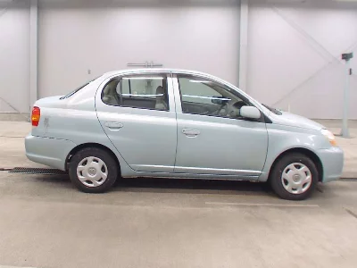 Toyota Platz