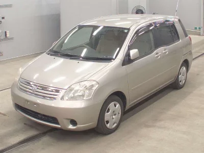 TOYOTA RAUM