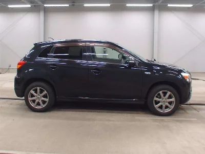 Mitsubishi RVR