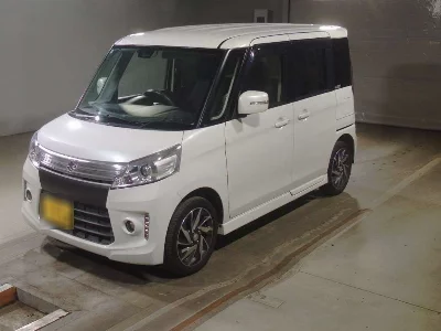 Suzuki Spacia Custom