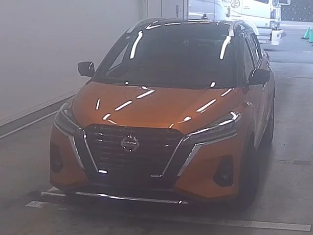 Nissan Kicks  с аукциона в Японии