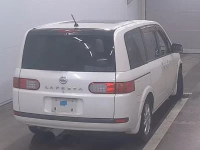 Nissan Lafesta