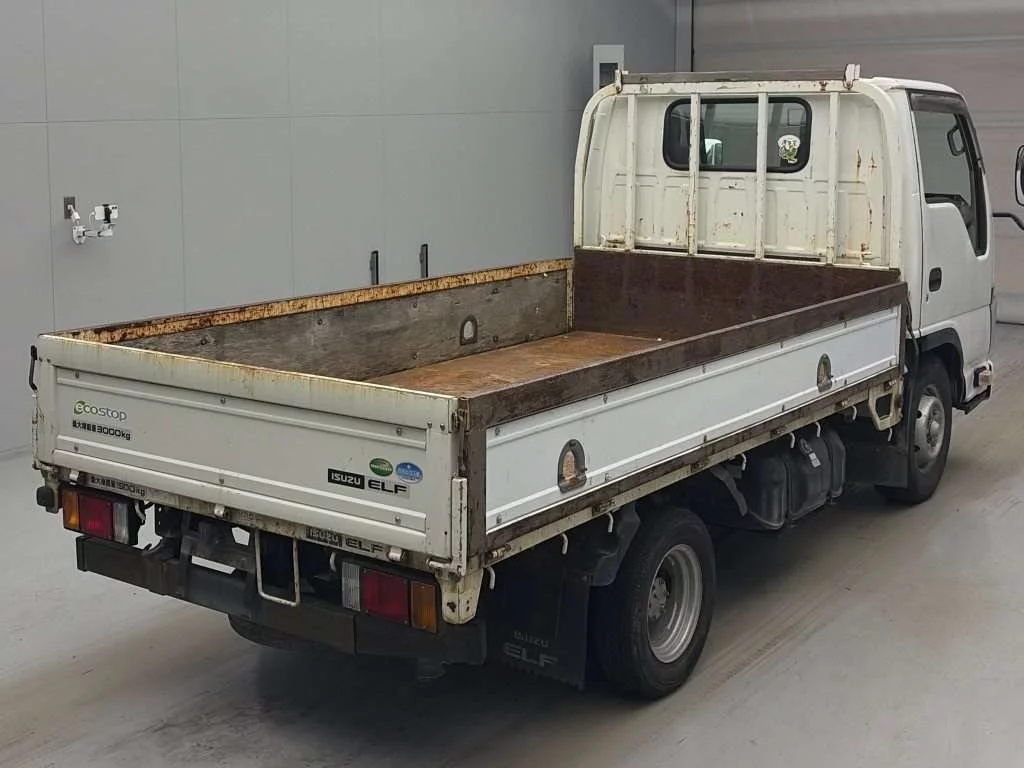 Isuzu Elf  с аукциона в Японии