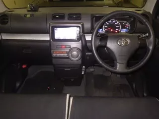 Toyota Pixis Space