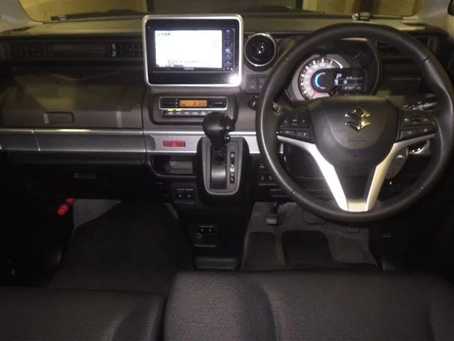 Suzuki Spacia Gear  с аукциона в Японии