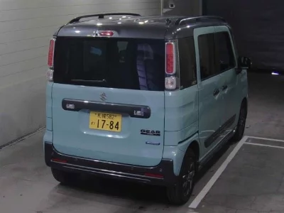 Suzuki Spacia Gear