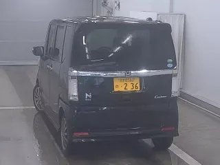 Honda N BOX CUSTOM