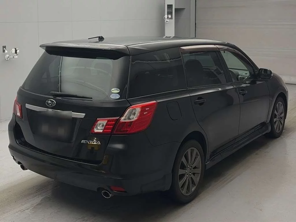 Subaru Exiga  с аукциона в Японии