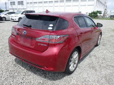 Lexus CT200h