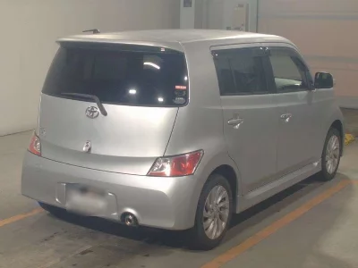 Toyota bB