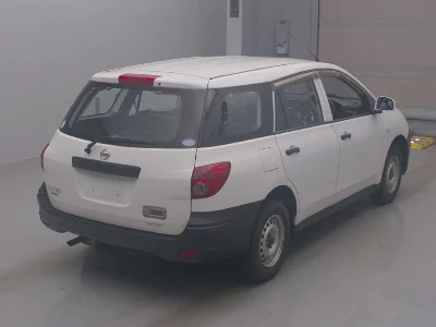 Nissan AD