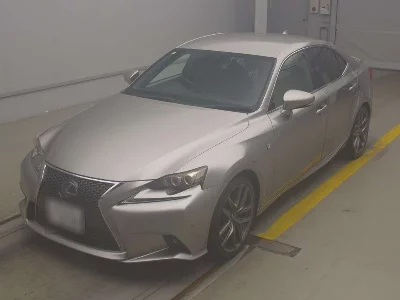 Lexus IS300h