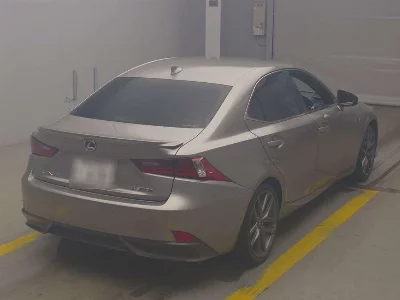 Lexus IS300h