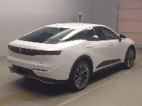Цена авто Toyota Crown Crossover с аукционов Японии, номер кузова AZSH35, пробег 45 000, оценка 8