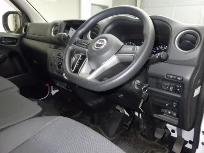 Nissan Caravan