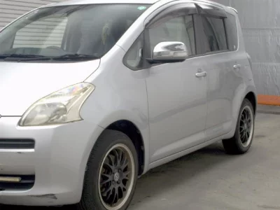 TOYOTA RACTIS