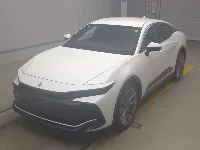 Цена авто Toyota Crown Crossover с аукционов Японии, номер кузова AZSH35, пробег 92 000, оценка 3