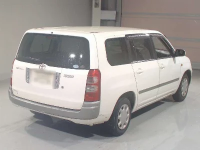 TOYOTA SUCCEED VAN