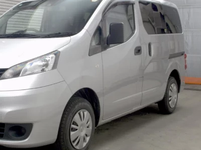 Nissan NV200 VANETTE VAN