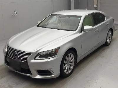 Lexus LS460L