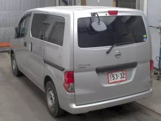 Nissan NV200 VANETTE VAN