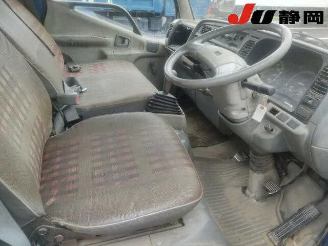 Mitsubishi Fuso Canter  с аукциона в Японии