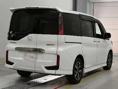 Honda STEPWGN SPADA