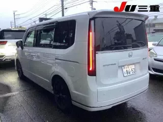 Honda STEPWGN SPADA