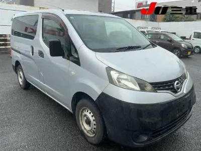 Nissan NV200 VANETTE VAN