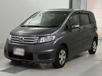 Honda Freed Spike