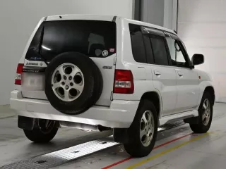 Mitsubishi PAJERO IO