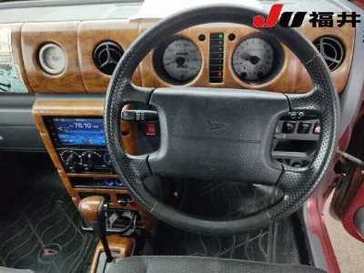 Daihatsu Naked