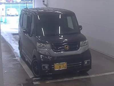 HONDA N BOX CUSTOM