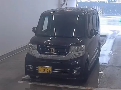 HONDA N BOX CUSTOM