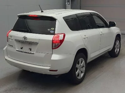 TOYOTA VANGUARD