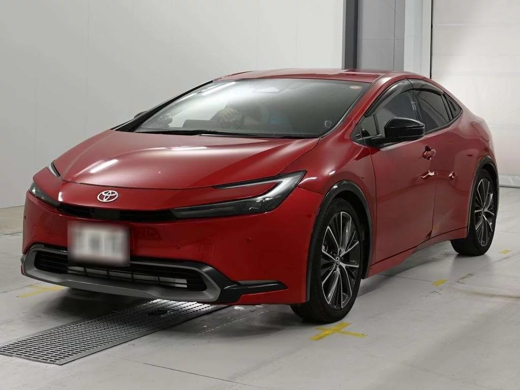 Toyota Prius  с аукциона в Японии