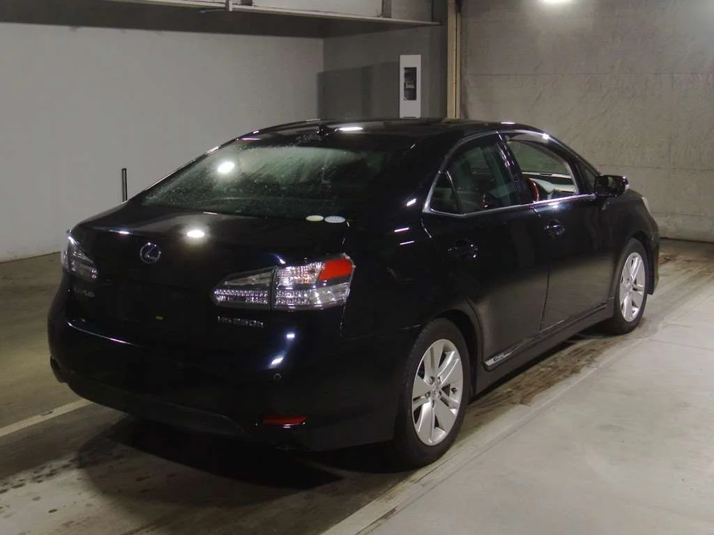 Lexus HS250h  с аукциона в Японии