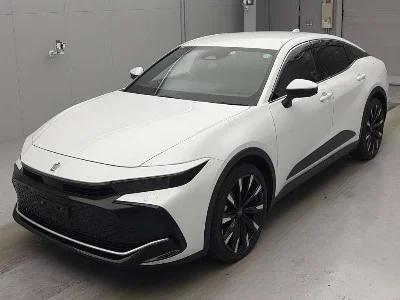 Toyota Crown Crossover