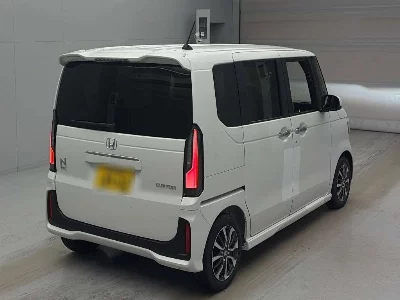 Honda N BOX CUSTOM
