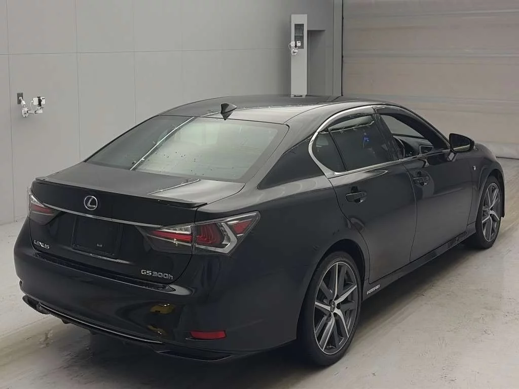 Lexus GS  с аукциона в Японии