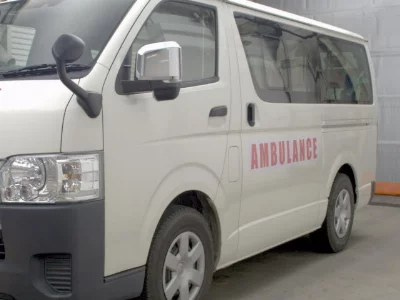 TOYOTA HIACE VAN