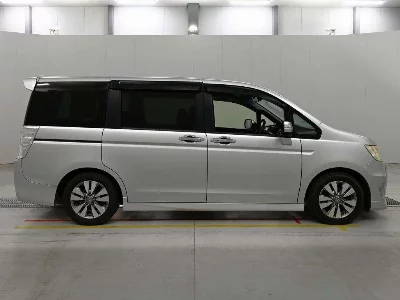 HONDA STEPWGN SPADA