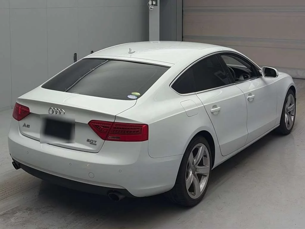 Audi A5 Sportback  с аукциона в Японии