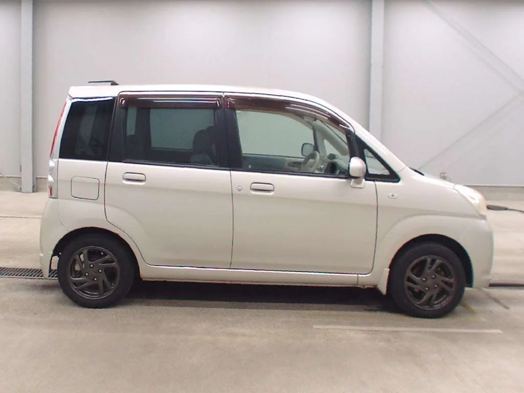 Subaru Stella  с аукциона в Японии