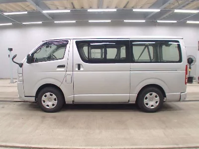 Toyota RegiusAce