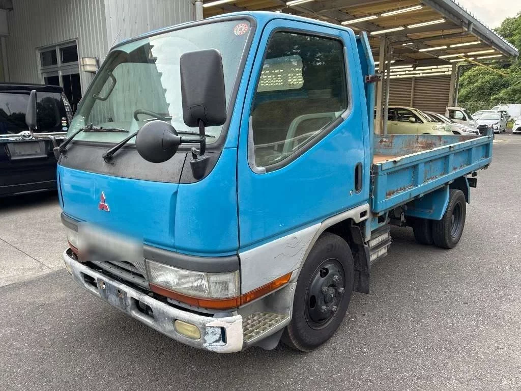 Mitsubishi Fuso Canter  с аукциона в Японии