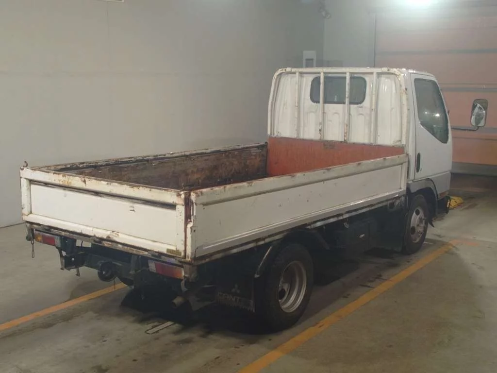 Mitsubishi Fuso Canter  с аукциона в Японии