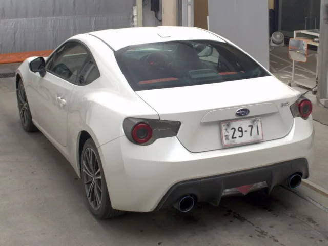 Subaru BRZ  с аукциона в Японии